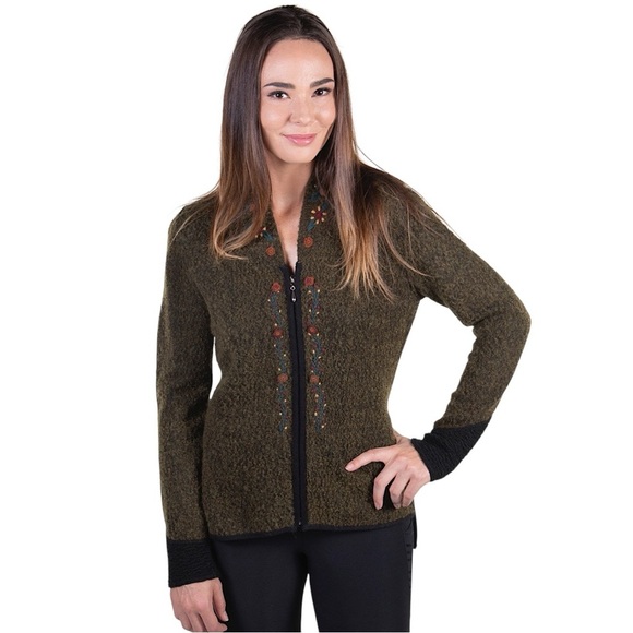 SIMPLY NATURAL DESIGNS Alina Baby Alpaca Embroidered Floral Boucle Knit Cardigan - Picture 2 of 15